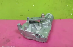 Мотор стеклоочистителя для Audi Q7 на фотографиях