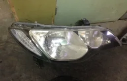 Фара левая для Honda Civic на фотографиях