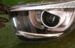 Фара левая для Kia Picanto 2017 года на фотографиях