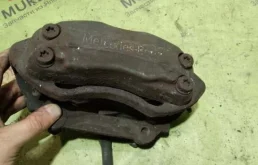 Суппорт передний левый для Mercedes-Benz E class на фотографиях