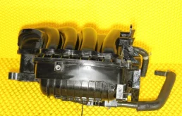 Впускной коллектор для Hyundai Solaris 2010 года на фотографиях