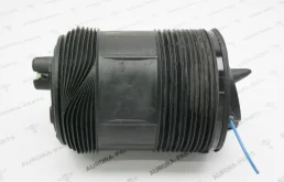 Пневмоподушка задняя правая для Audi Q7 4M 2015+