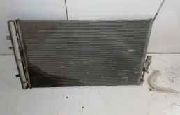 Радиатор кондиционера для BMW X3 на фотографиях
