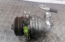 Компрессор кондиционера для Nissan Tiida на фотографиях