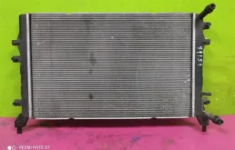 Радиатор охлаждения ДВС для Volkswagen Golf VI (5K) 2008-2012