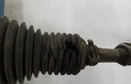 Рулевая рейка для Audi A8 2017 года на фотографиях