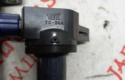 Катушка зажигания для Honda Accord 2005 года на фотографиях