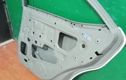 Дверь задняя правая для Toyota Corolla 2019 года на фотографиях