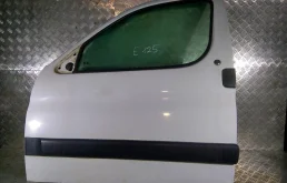 Двери для Citroen Berlingo 2002 года на фотографиях