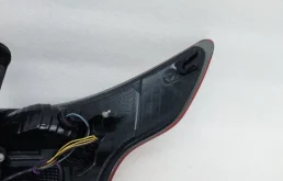 Фонарь левый для Ford Explorer на фотографиях