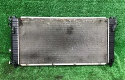 радиатор основной для Cadillac Escalade 4 2013-2020