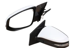 Зеркало боковое левое для Toyota RAV4 2014 года на фотографиях