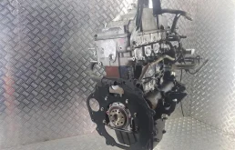 Двигатель без навесного для Mitsubishi Pajero 2017 года на фотографиях