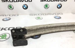 Усилитель заднего бампера для Audi Q7 2015 года на фотографиях