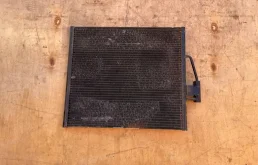 Радиатор кондиционера для BMW 5er 2002 года на фотографиях