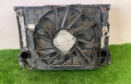 Кассета радиаторов для BMW 5er на фотографиях