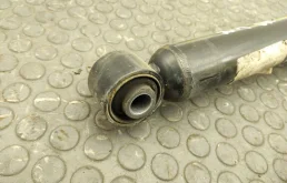 Пружина амортизатора задняя для BMW 5er 2012 года на фотографиях