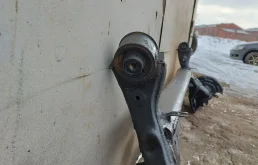 Задняя балка для Hyundai Solaris на фотографиях