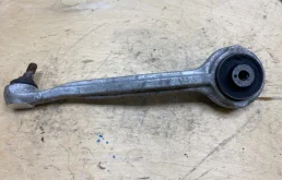 Рычаг передний правый нижний для Mercedes-Benz E class W212 2009-2015