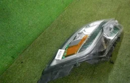 Фара правая для Ford Explorer на фотографиях