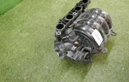 Впускной патрубок воздушного фильтра для Hyundai Solaris 2017 года на фотографиях