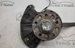 Кулак поворотный левый для Mercedes-Benz S class 2002 года на фотографиях