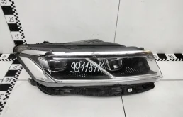 Фара ксенон левая для Volkswagen Touareg 2021 года на фотографиях