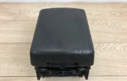 Подлокотник передний для Volkswagen Touareg I (7L) 2002-2010