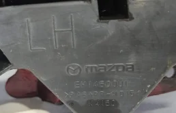 Крылья для Mazda CX 7 2006 года на фотографиях