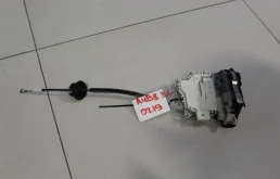 Замок задней левой двери для Audi Q5 2009 года на фотографиях