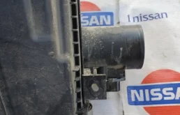 Корпус воздушного фильтра для Nissan X-Trail 2020 года на фотографиях