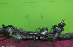 Электроусилитель руля для Volkswagen Passat 2017 года на фотографиях