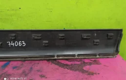 Молдинг передней левой двери для Audi Q7 на фотографиях