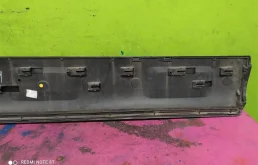 Молдинг передней левой двери для Audi Q7 на фотографиях