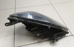 Фары для Opel Zafira 2005 года на фотографиях