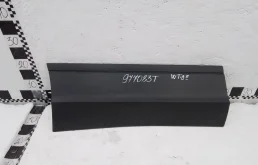 Молдинг двери задний правый для Volkswagen Tiguan 2022 года на фотографиях