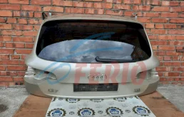 Крышка багажника для Audi Q7 на фотографиях