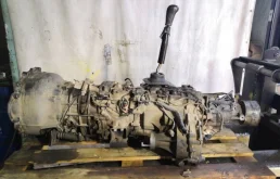 Двигатель без навесного для Mitsubishi Pajero 2012 года на фотографиях