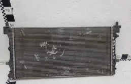Радиатор охлаждения ДВС для Skoda Fabia 5J Хэтчбек 2007-2015