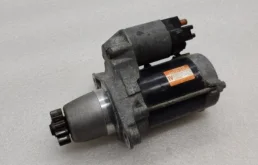 Стартер для Toyota RAV4 2012 года на фотографиях