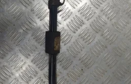 Кулиса МКПП для Renault Logan 2009 года на фотографиях