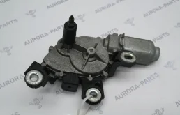 Мотор стеклоочистителя для Audi Q3 2012 года на фотографиях