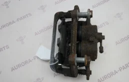 Суппорт передний левый для Land Rover Discovery на фотографиях