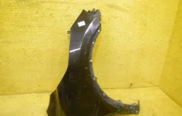 Стекла и зеркала для Nissan Qashqai 2024 года на фотографиях