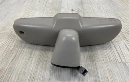 Зеркало заднего вида (в салоне) для Audi Q7 2008 года на фотографиях