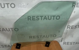 Стекло двери переднее левое для Land Rover Range Rover 2017 года на фотографиях