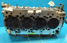 ГБЦ для Nissan Navara 2005 года на фотографиях