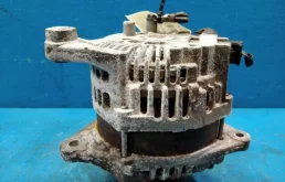 Генератор для Nissan Navara 2013 года на фотографиях