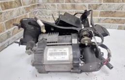 Компрессор пневмоподвески передний для Jeep Grand Cherokee на фотографиях