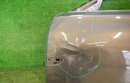 Дверь передняя левая для BMW 7er 2008 года на фотографиях